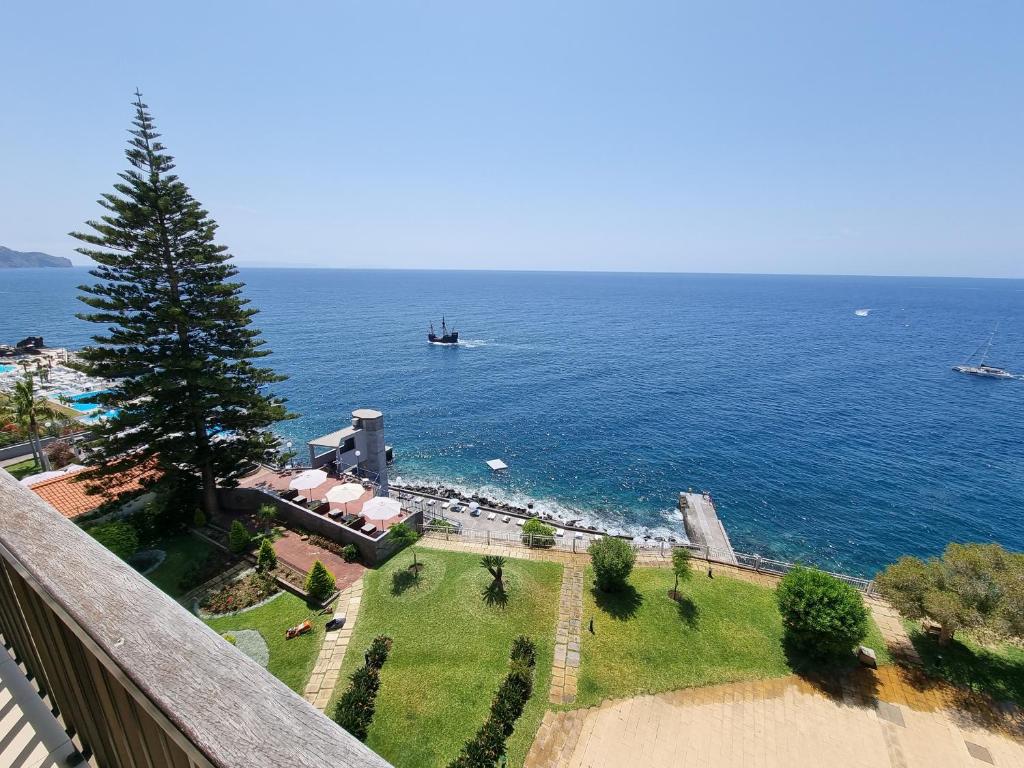 Appartement Ocean at your feet! Est. Monumental 9000-250 Funchal