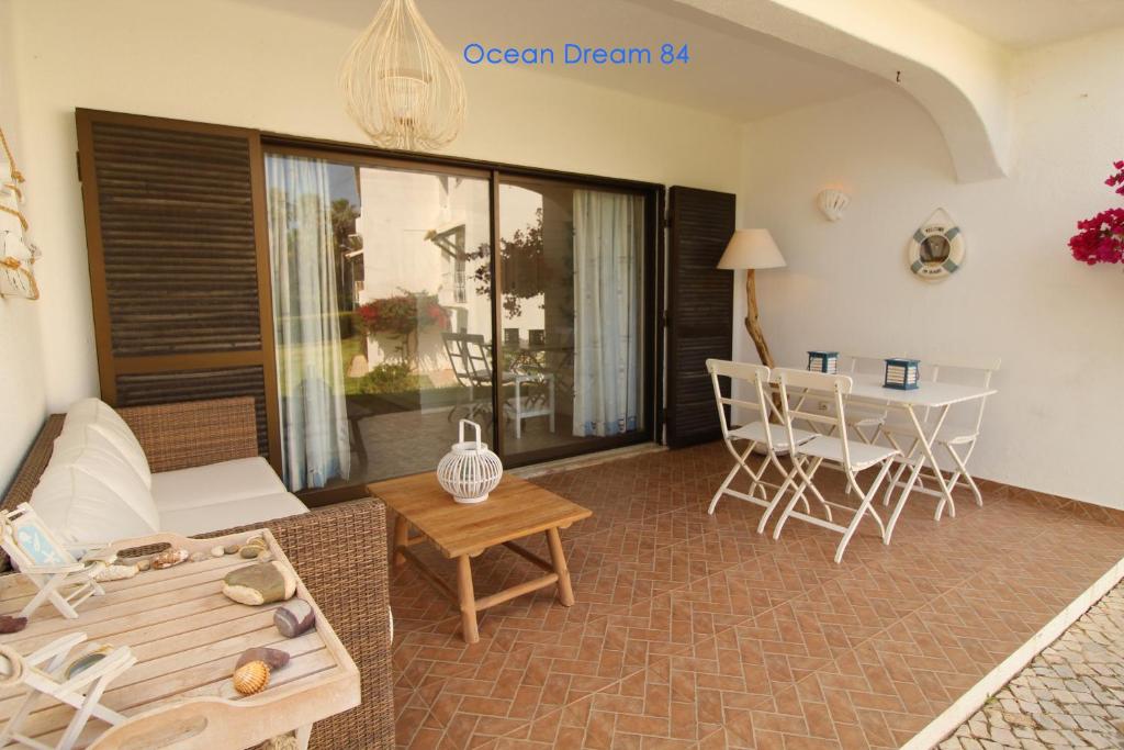 Ocean Dream 84 - Apt. T1 na Praia de São Rafael, Albufeira Rua dos Corais, Urb. São Rafael, Apt. 84, Albufeira, 8200-613 Albufeira