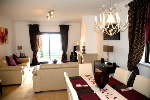 Ocean - Duplex apartment 65m from the beach with pool and parking