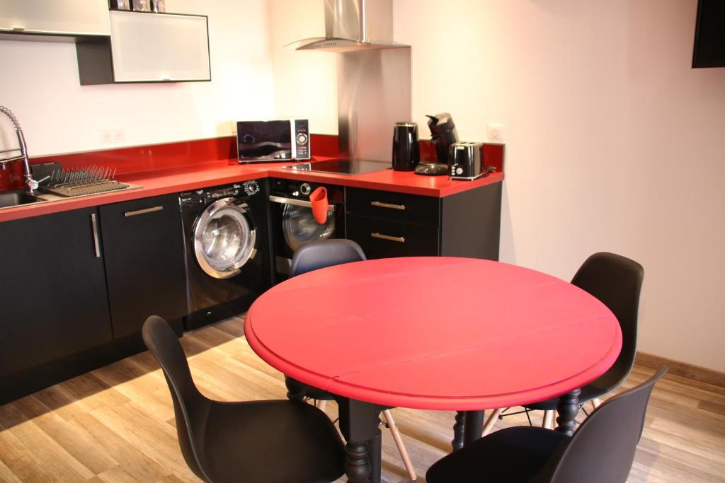 Ocean Scene 2 bed Apt 4150-671 Porto