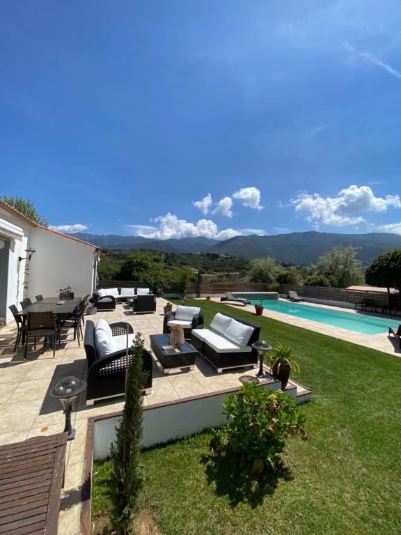 Ocean View and Garden in Exclusive Area