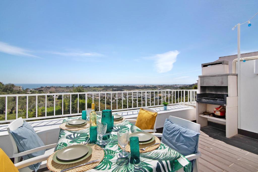 Ocean View Apartment Hakuna Matata R. Fernando Pessoa 9, H202, 8200-656 Albufeira