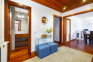 Oceanfront 4-Bed Luxury with Elevator, S-Pool & Parking