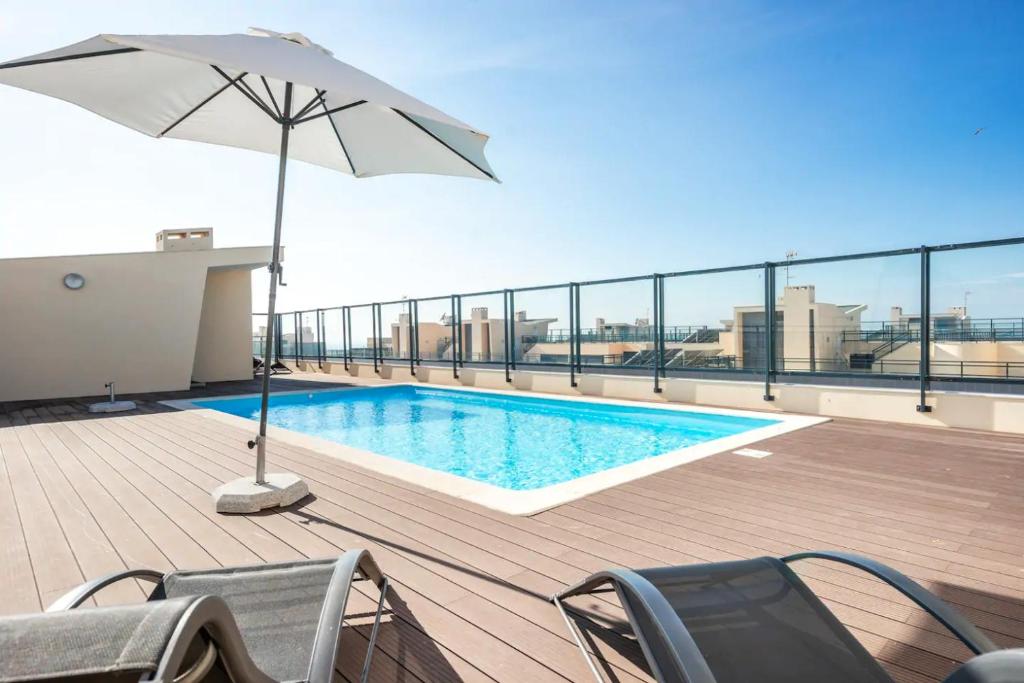 Appartement ★ OCEANFRONT: Luxury Breathtaking Views and Pool ★ Urbanização marina village lote 2 acesso 2, 4 andares A 8700 olhão 8700-292 Olhão