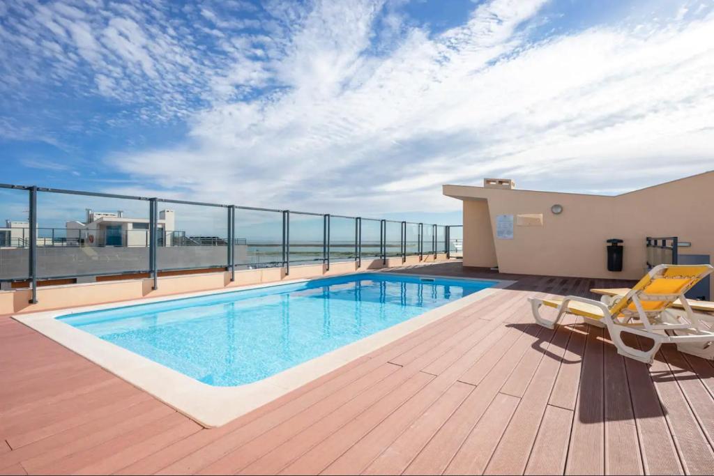 Appartement OCEANVIEW Luxury Stunning Views and Pool Urbanização marina village lote 6 acesso 1, 2 andares D 8700 olhão 8700-292 Olhão