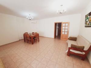 Appartement ODETE TUNEL 117 Rua 5 de Outubro 2º dir 8200-109 Albufeira Algarve