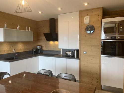 ODYSSEE D103 Appartement chaleureux sur les pistes