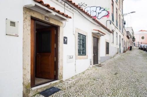 Ola Lisbon - Alfama II