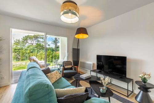 OLATU beautiful apartment - garden & parking - Lac Mouriscot & Les Docks