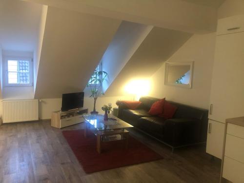 Old Bridge View Apartment