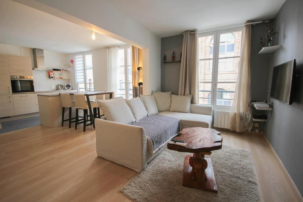 Old Lille - 3pers - free private parking 4 Rue de l'Entrepôt ETAGE 2 APPARTEMENT 22, 59800 Lille