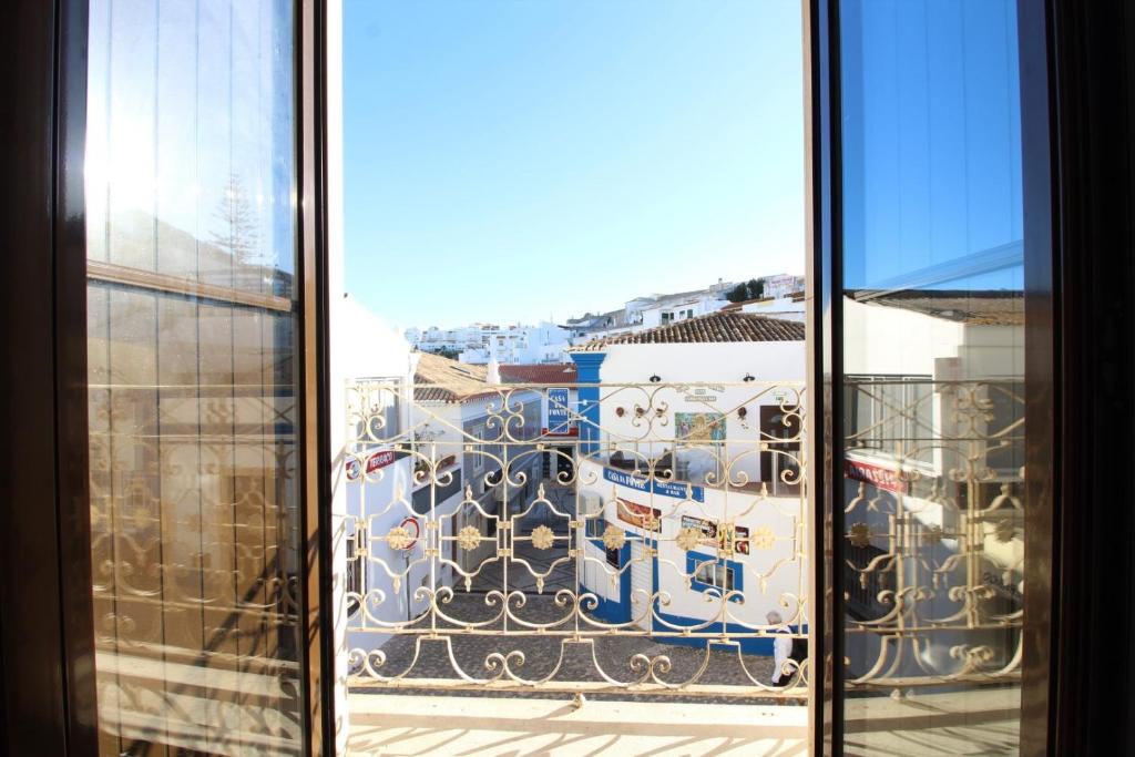 Old Town Apartments 1F Rua João de Deus, 12 - 1F, 8200-142 Albufeira