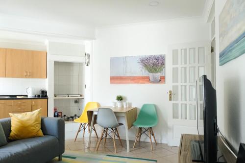 Olive Grove Apartment by Trip2Portugal