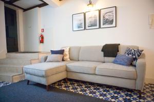 Oliveirinhas Apartment by JC