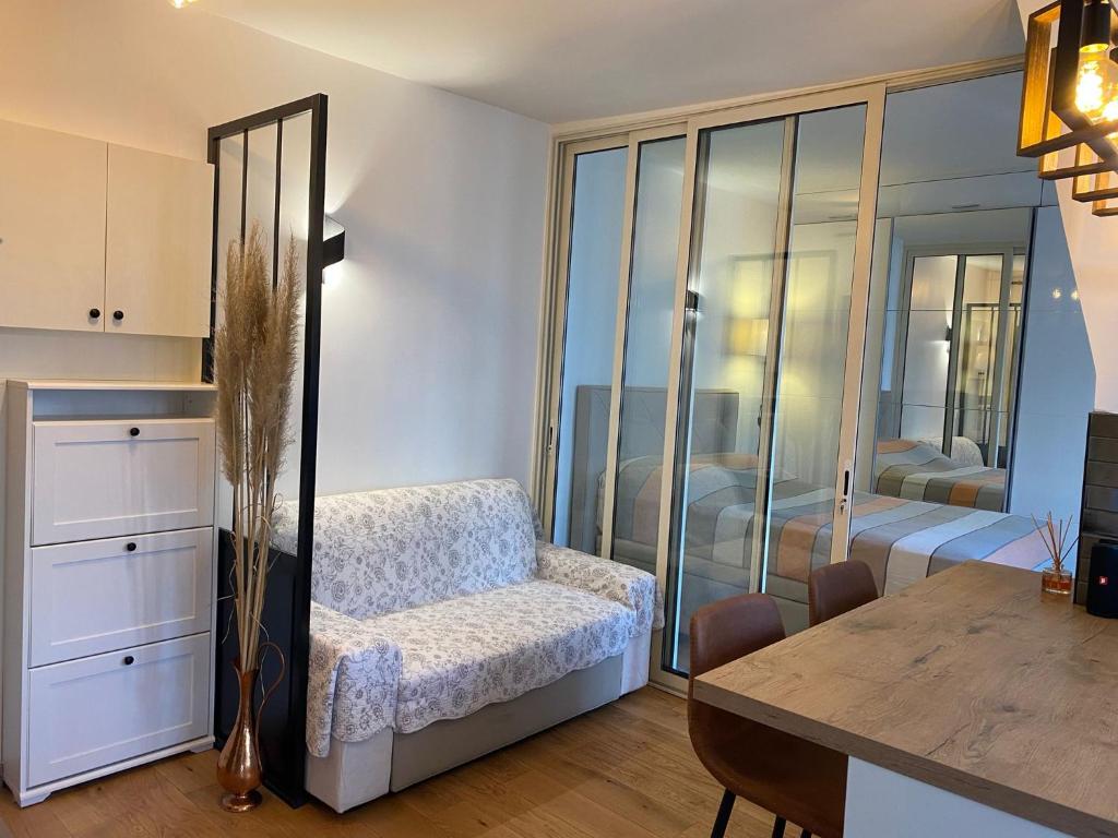 Appartement Ollya 11 Rue Pouchet 75017 Paris