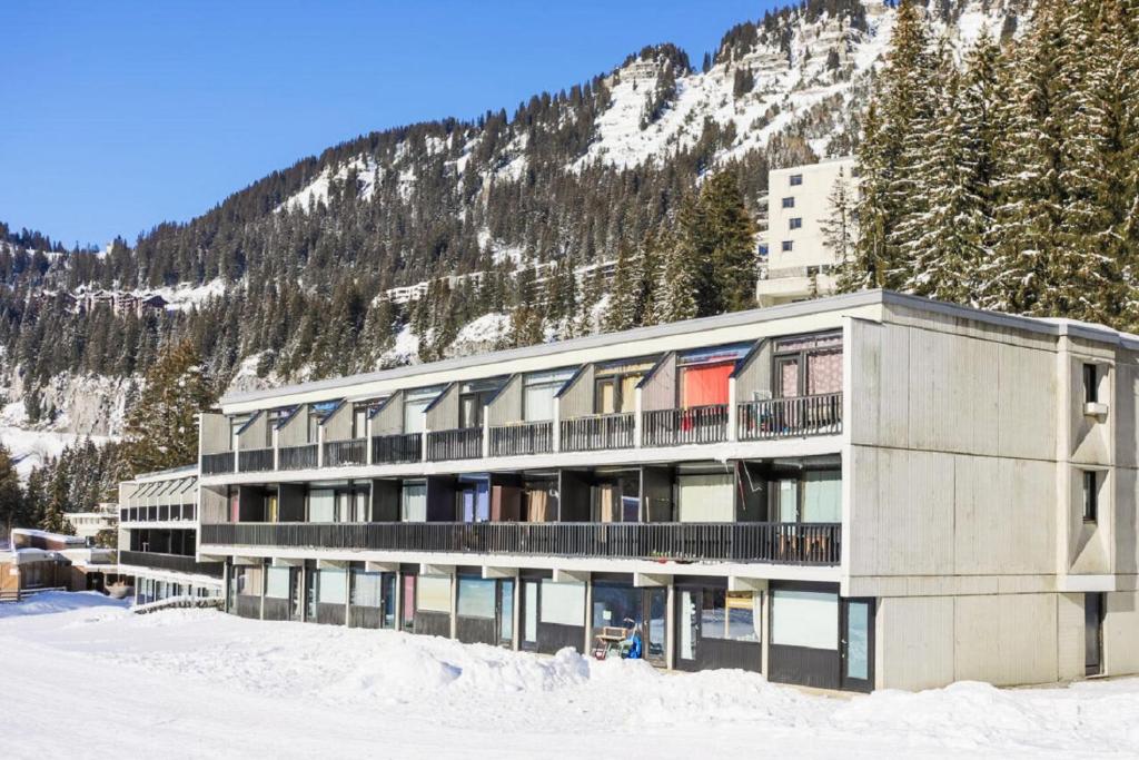 OMAS-STUBB-das-Komfort-DZ-mit-Balkon-im-Herrenhaus 97828 Marktheidenfeld