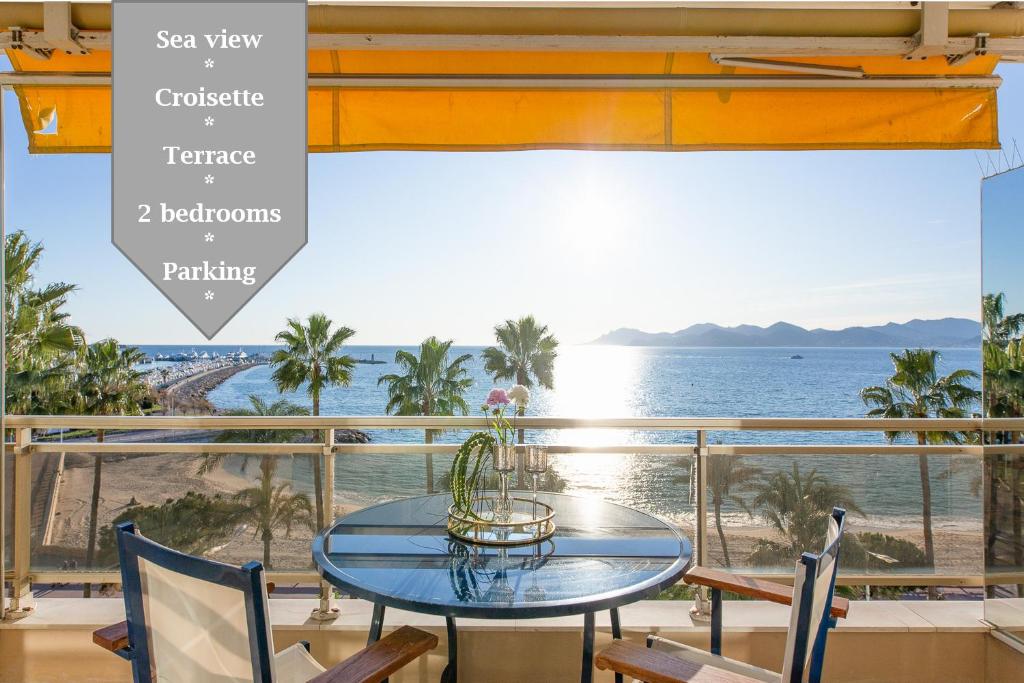 On La Croisette: new 2 bedrooms with sea view 79 Boulevard de la Croisette, 06400 Cannes