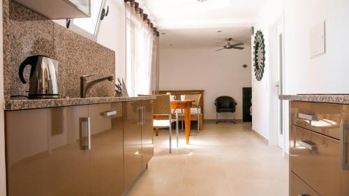 One bed apt with Lagos Marina and promenade views