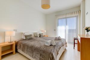 One Bedroom Apartment in Albur Village 1R