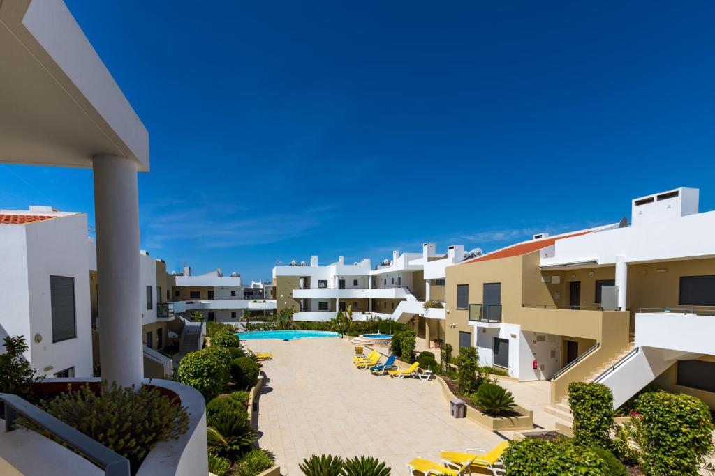 One Bedroom Apartment in Albur Village 2J Rua da Lazaredo Cond. Albur Village Apt 2J, 8500-034 Alvor