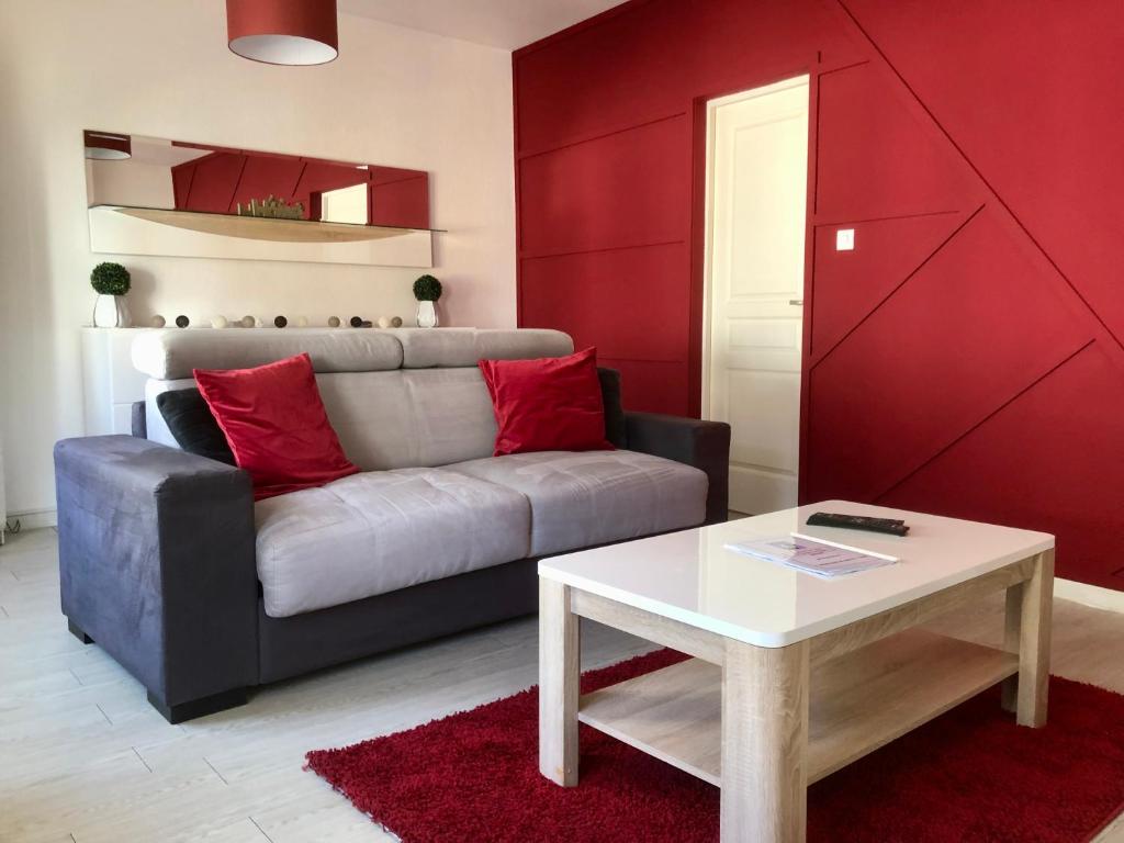 One bedroom apartment Palais des festivals