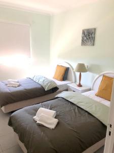 One bedroom appartement at Carvoeiro 50 m away from the beach with sea view and furnished balcony