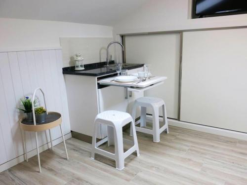 One bedroom appartement at Nazare 500 m away from the beach with wifi