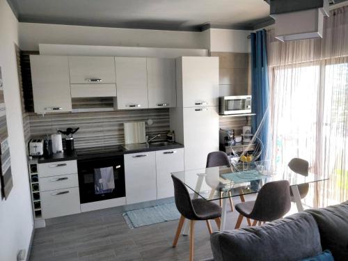 One bedroom appartement with sea view furnished balcony and wifi at Portimao