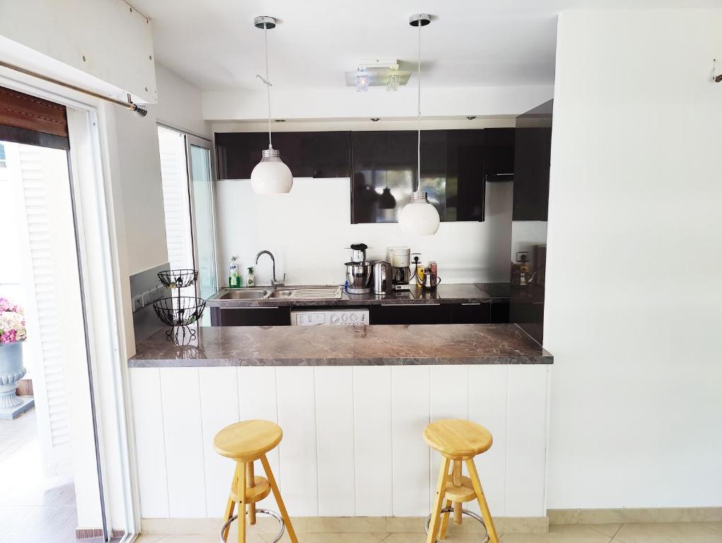 One bedroom flat with terrace, 2 min walk from the beach and La Croisette 17 Avenue de Madrid, 06400 Cannes