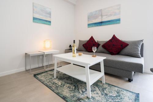 One Bedroom Seaview Urban Apartment Lagos