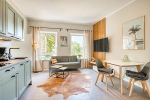 One Moment Boardinghouse - Apartment Under Palms