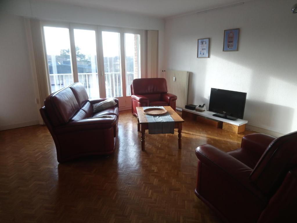 Appartement OPALINE T3 lumineux avec patio et parking privé allée de Leeds Résidence LES OPALINES bâtiment F 59240 Dunkerque