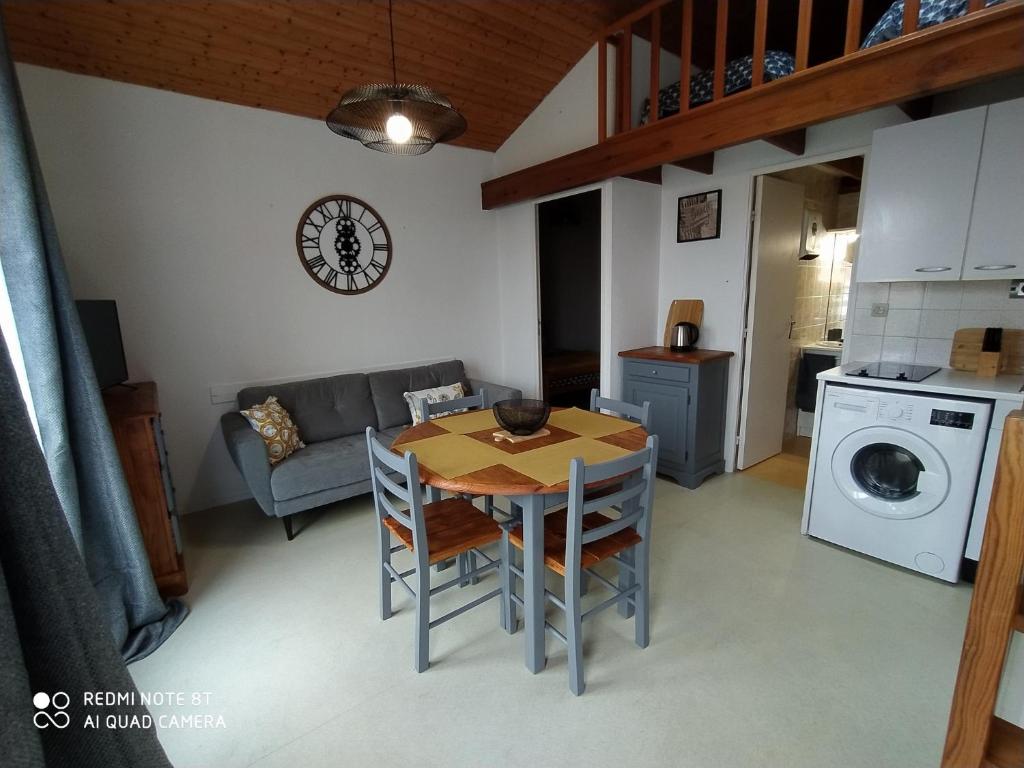 Open Home - Lisbon/Almada 2810-053 Almada