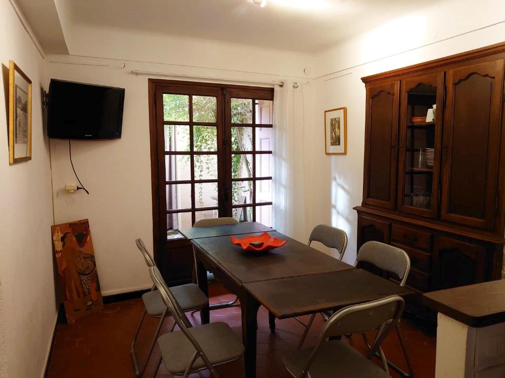 Opéra Cozy Flat