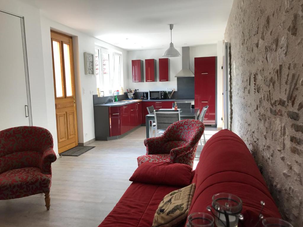 OPERA PROMENADE 4 Brand-new! 4 rooms next to beach balcony sea view