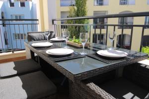 Opomar beautiful 3 bedroom 4 bathroom 1st floor apartment