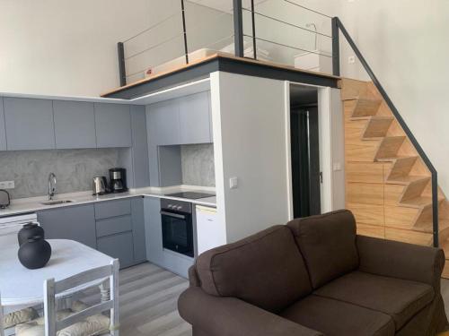 Oporto Center Studio on Douro River