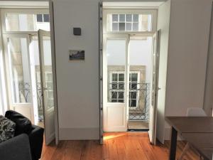 Oporto Delight 2 Luxury Apartment in Historic Center Max 5p