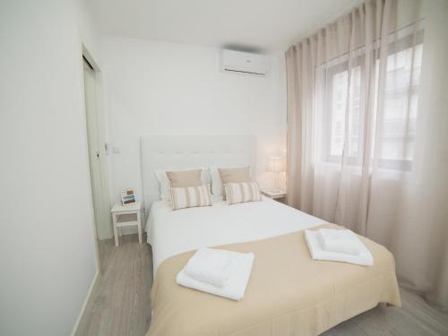 OPORTO GUEST Amparo Dollhouse
