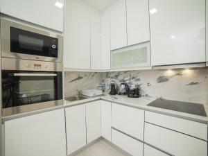 OPORTO GUEST Amparo Dollhouse