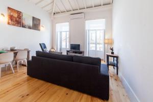 Oporto Mezzanine - by ML Apartments