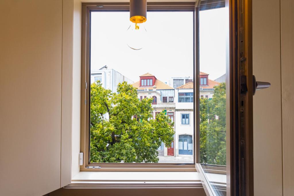 Oporto Near Trindade Garden View 2 Rua do Bonjardim 686, 2ºFrt., 4000-119 Porto