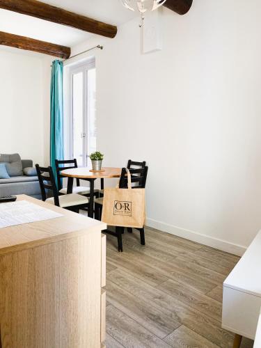OR - studio en plein centre de l'Isle sur Sorgue