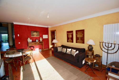 Orange - Ground floor sea view apartment in amazing complex with 3 pools