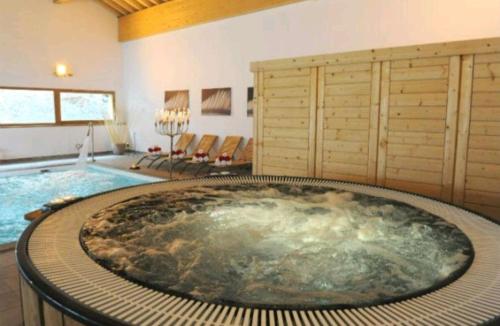 Orelle Val Thorens le hameau des Eaux d'Orelle