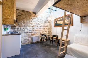 Original, cosy 25m² near CANAL ST-MARTIN