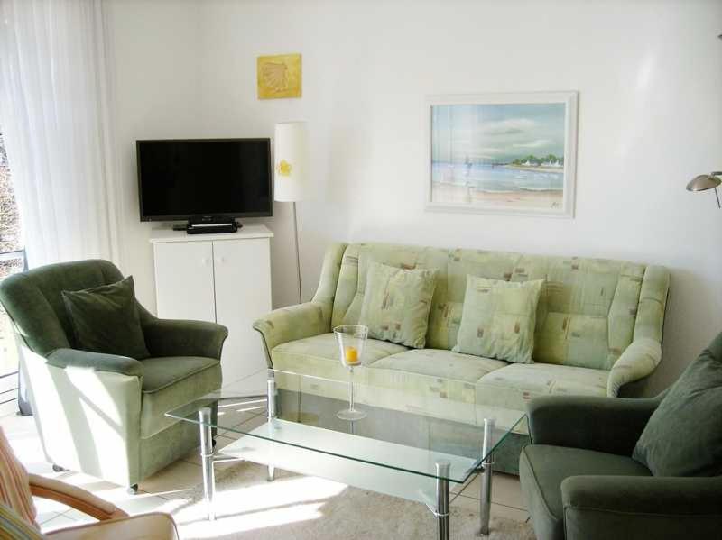 Appartement OST1 Ferienwohnung Lörper Ostseeallee 1 23669 Häven