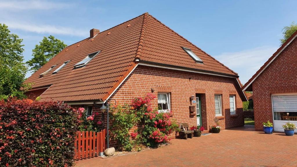 Ostfriesland Appartements Hoofdmann -FeWo- Claassensweg 1, 26529 Upgant-Schott