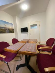 Othman Appartements Groß Buchholzer Straße 16a