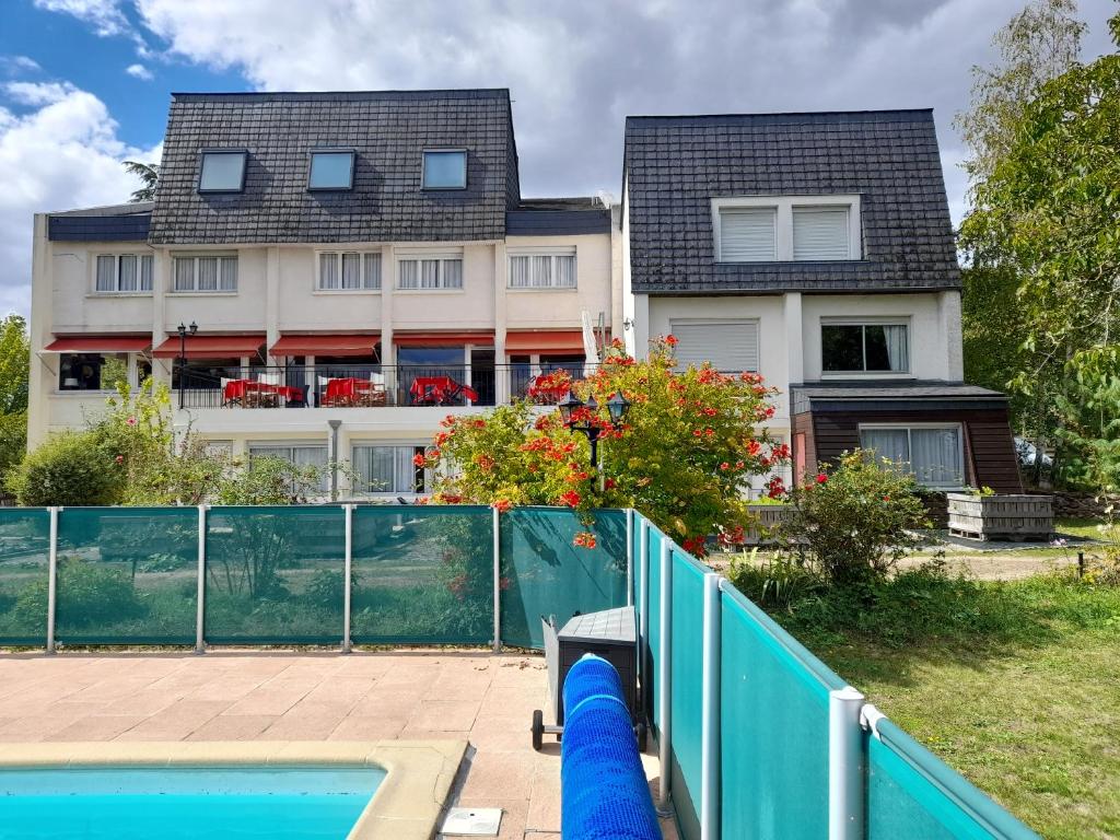 Othman Appartements Groß Buchholzer Straße 16a
